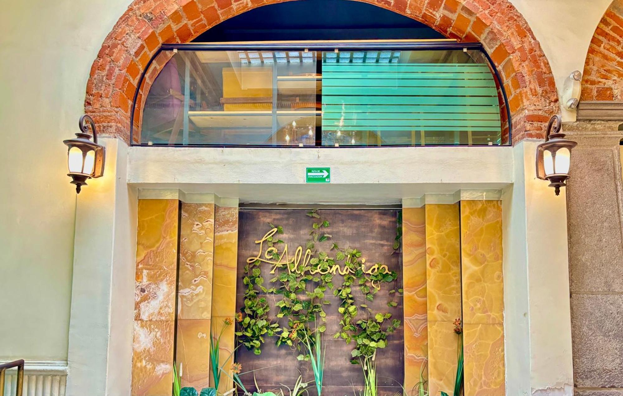 Hotel La Alhondiga Пуэбла Экстерьер фото